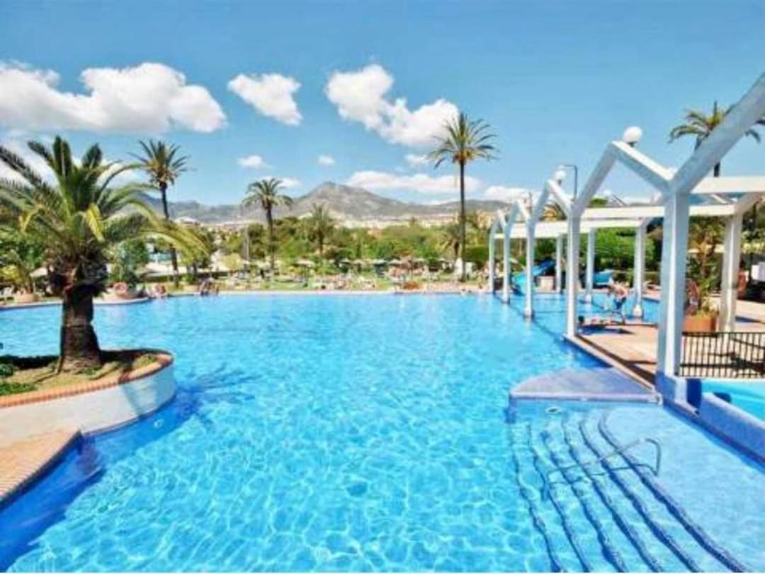 Encanto Costa Del Sol Benal Beach Monolocale Suite Vista Mare 贝纳尔马德纳 外观 照片