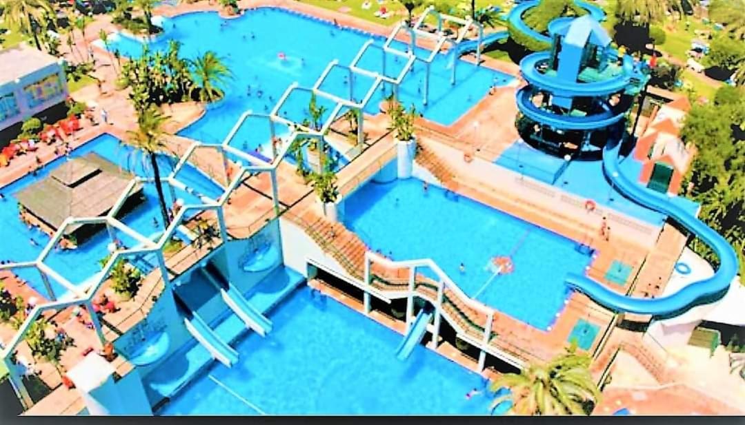 Encanto Costa Del Sol Benal Beach Monolocale Suite Vista Mare 贝纳尔马德纳 外观 照片
