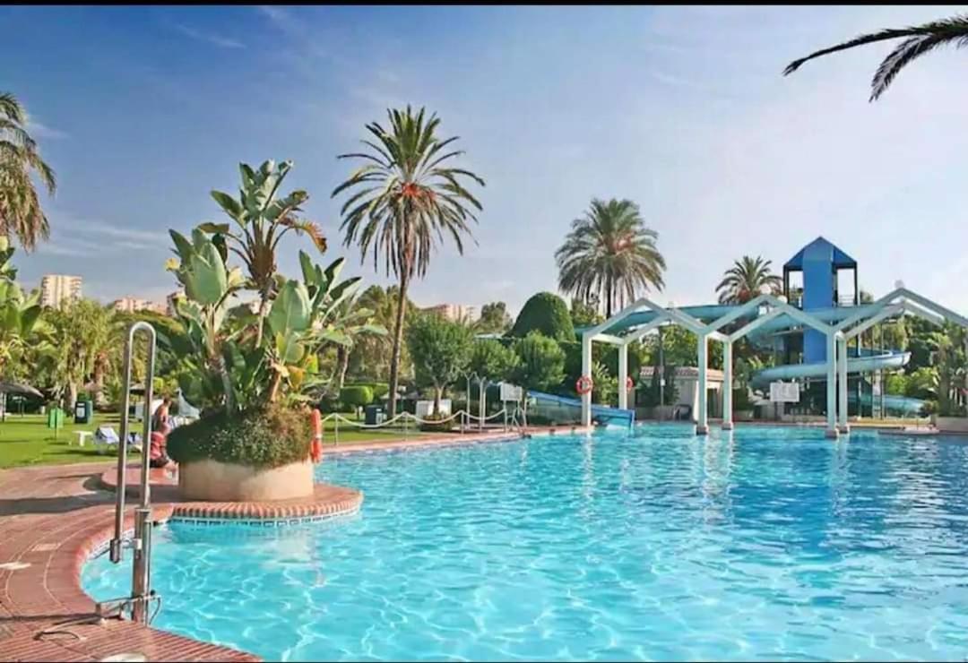 Encanto Costa Del Sol Benal Beach Monolocale Suite Vista Mare 贝纳尔马德纳 外观 照片