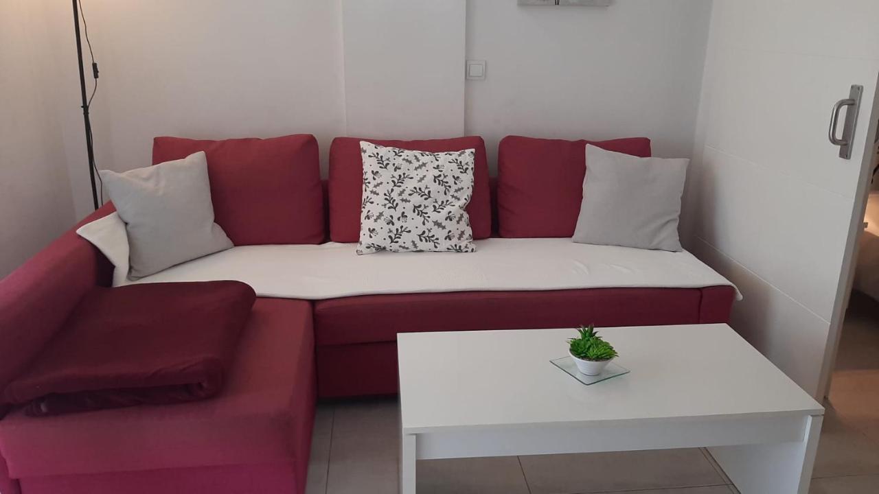 Encanto Costa Del Sol Benal Beach Monolocale Suite Vista Mare 贝纳尔马德纳 外观 照片