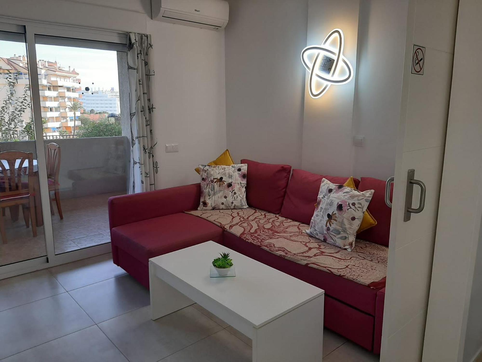 Encanto Costa Del Sol Benal Beach Monolocale Suite Vista Mare 贝纳尔马德纳 外观 照片